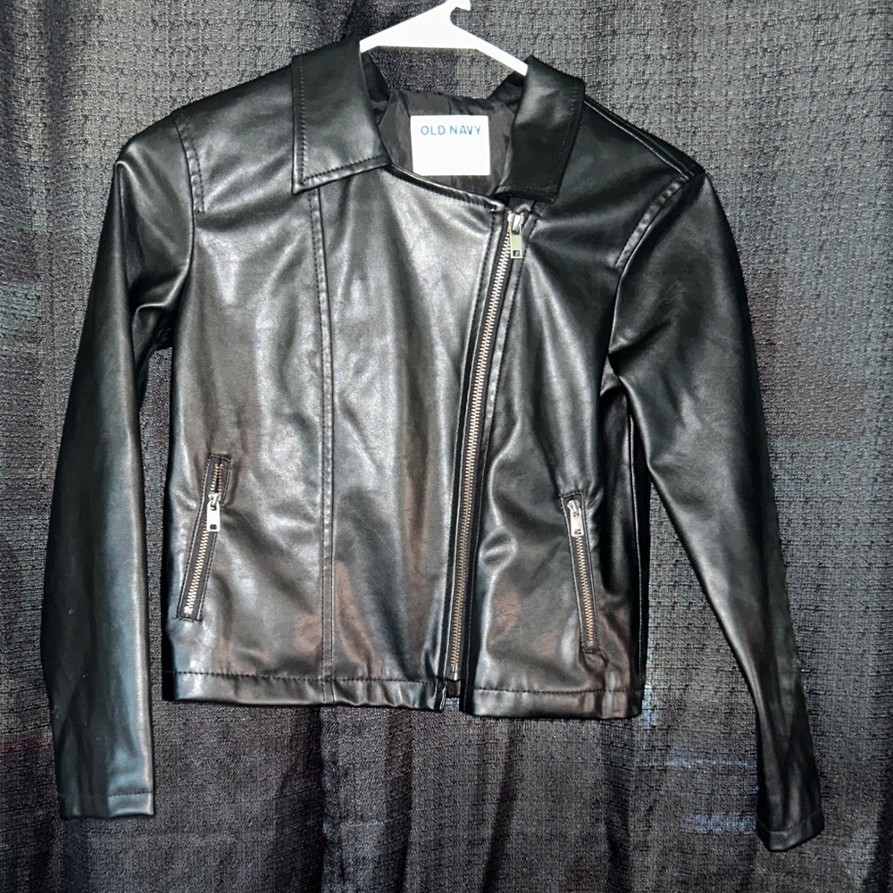 Old Navy Women's Sleek Black Leather Jacket